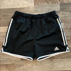 Athletic shorts